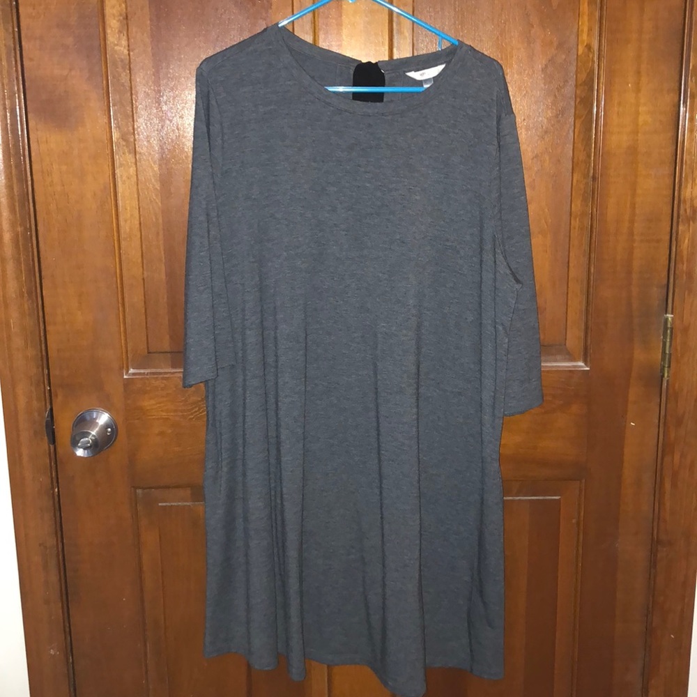 Gray dress with pockets